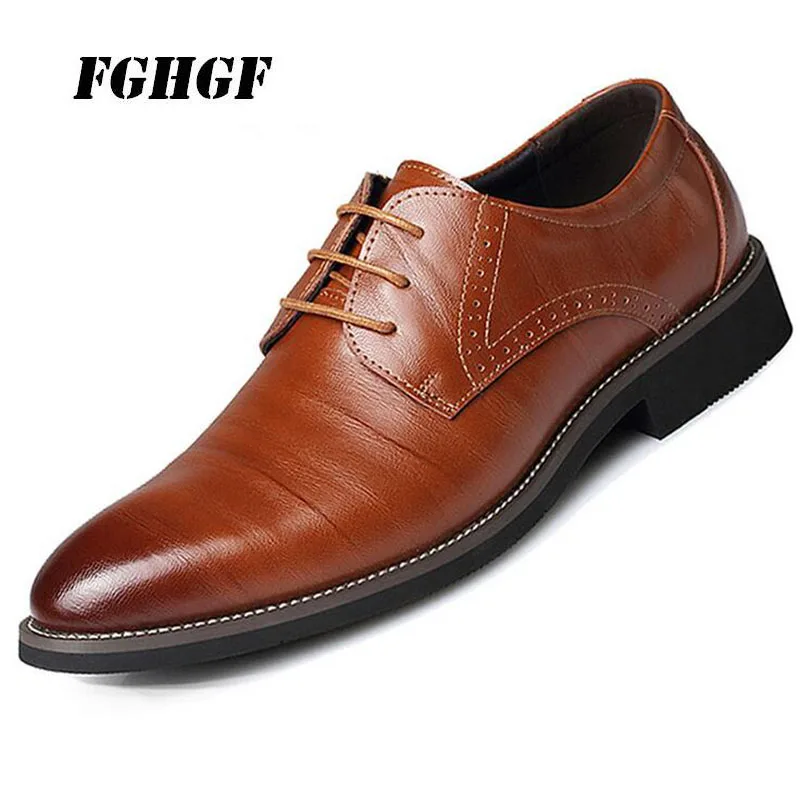 

Pointy brit men's shoes Business casual leather shoes Wear-resisting and antiskid leather shoes for middle and old age