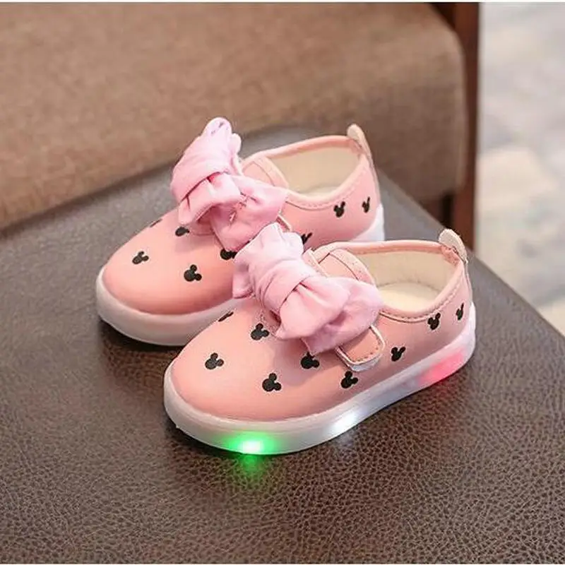 

Kids Shoes With Light Girl Led Sneakers Cartoon Print Sport Glowing Princess Girls Shoes Big Bow Soft Casual Lighted Child Shoes