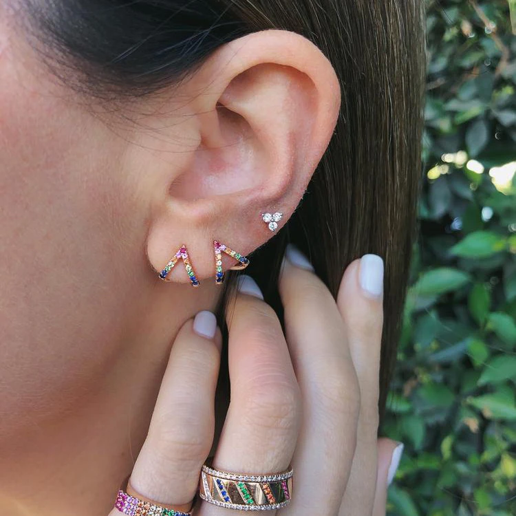 Серьги в форме сердца для любимой девушки, подарок, полые сердца с радужным кубическим цирконием, модные ювелирные изделия оптом