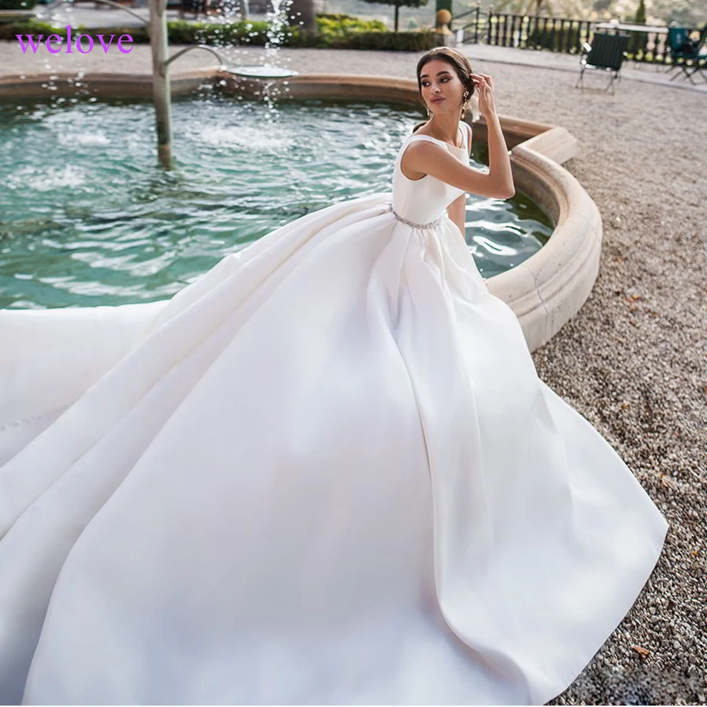 

Robe de mariee Luxury Wedding Dress 2019 New arrival Satin With Train Vintage Bride Wedding Gown Vestido Novia Fashion
