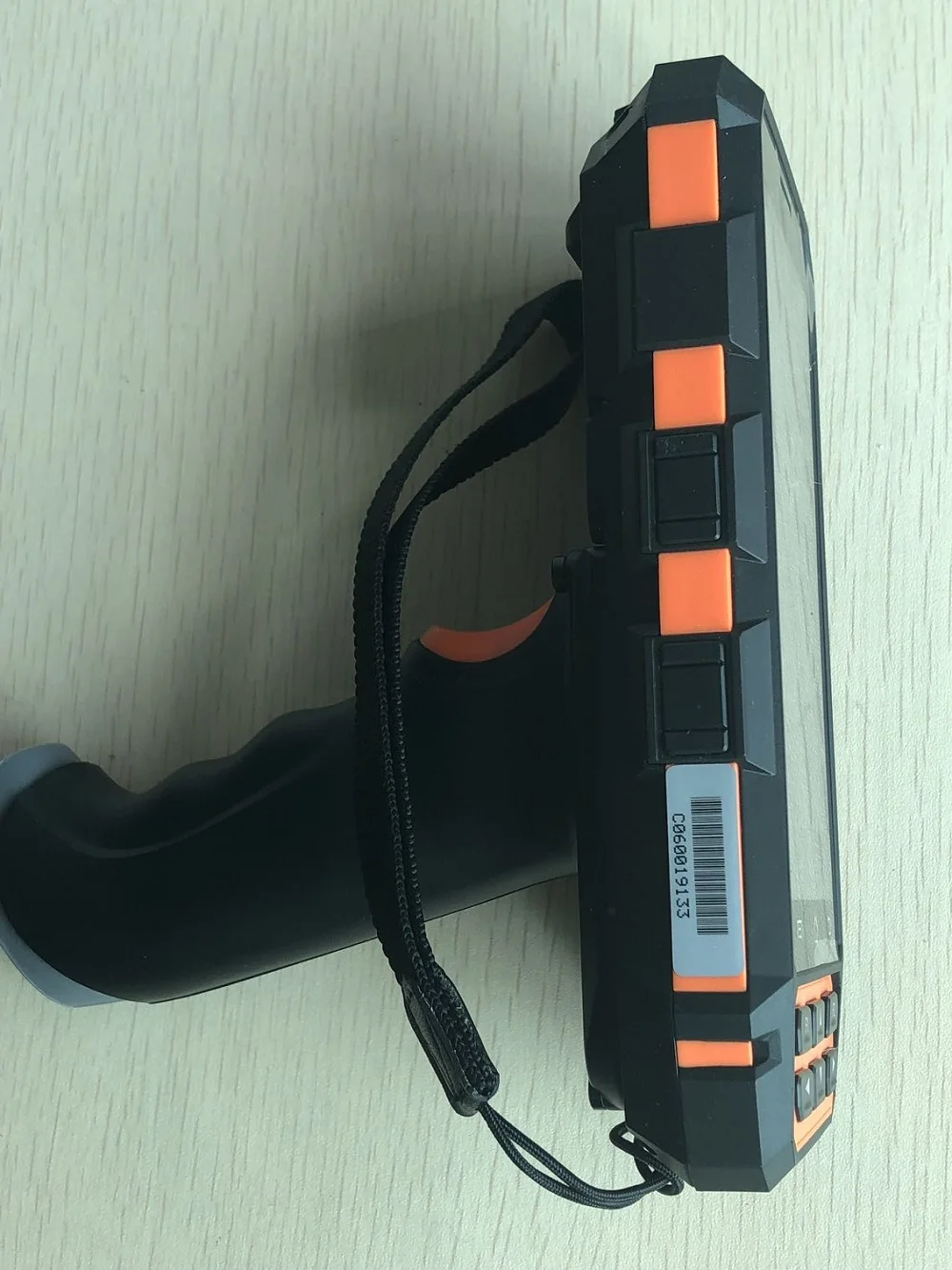Dispositivo de Computador Pda com Aperto de Pistola Handheld Robusto Android 7.0 Barcode Scanner 1d 2d Nfc Leitor Rfid Uhf Sm-dt510 4g Gsm 15 Cheap Scanners