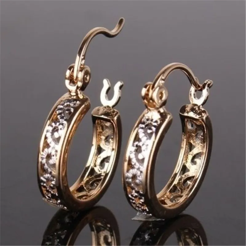 5ad6bf896bcfa32893d540d9-2-large