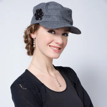 

New Arrival Winter Women's Wool Hat Female Flowers Visors Hat Female Woolen Peaked Cap Students Outside Travel Hat B-7347