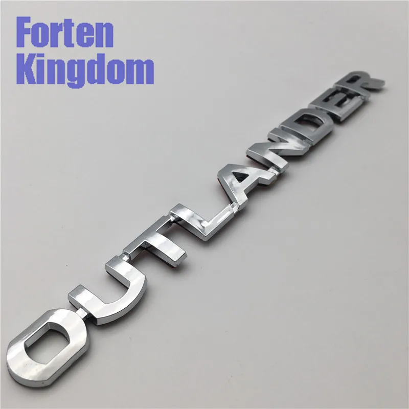 OUTLANDER badge 01