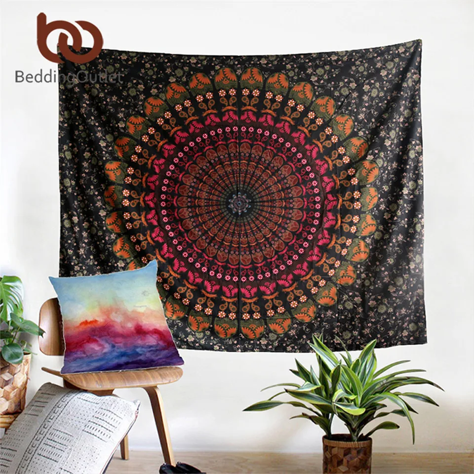 BeddingOutlet Boho Tapestry Love Stretches Printed Hanging Wall