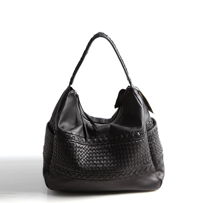 AETOO Pure leather Europe and the United States and Japan and South Korea fashion handmade retro weaving single shoulder Messeng