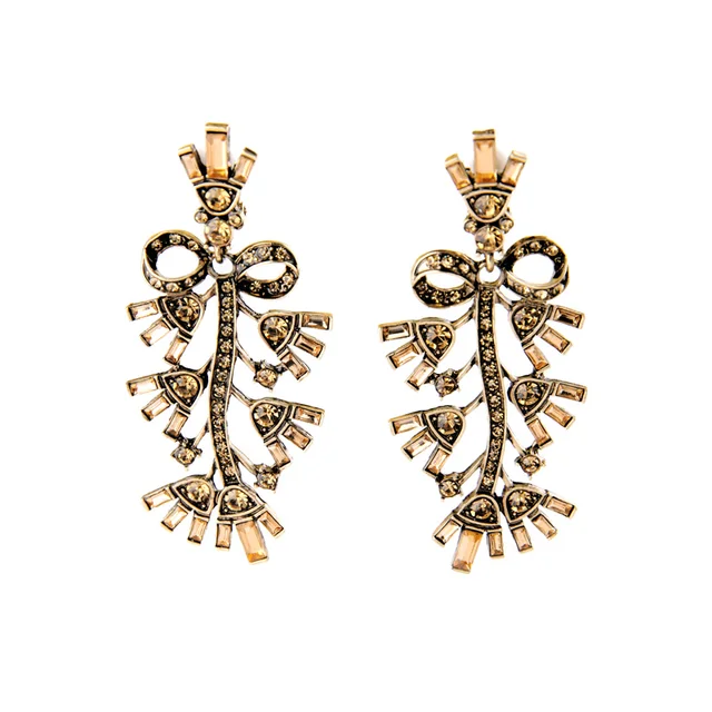 Christmas New Designer False Piercing Ear Clip Earrings Gold Color Christmas New Designer False Piercing Ear Clip Earrings Gold Color Set Champagne Zircon