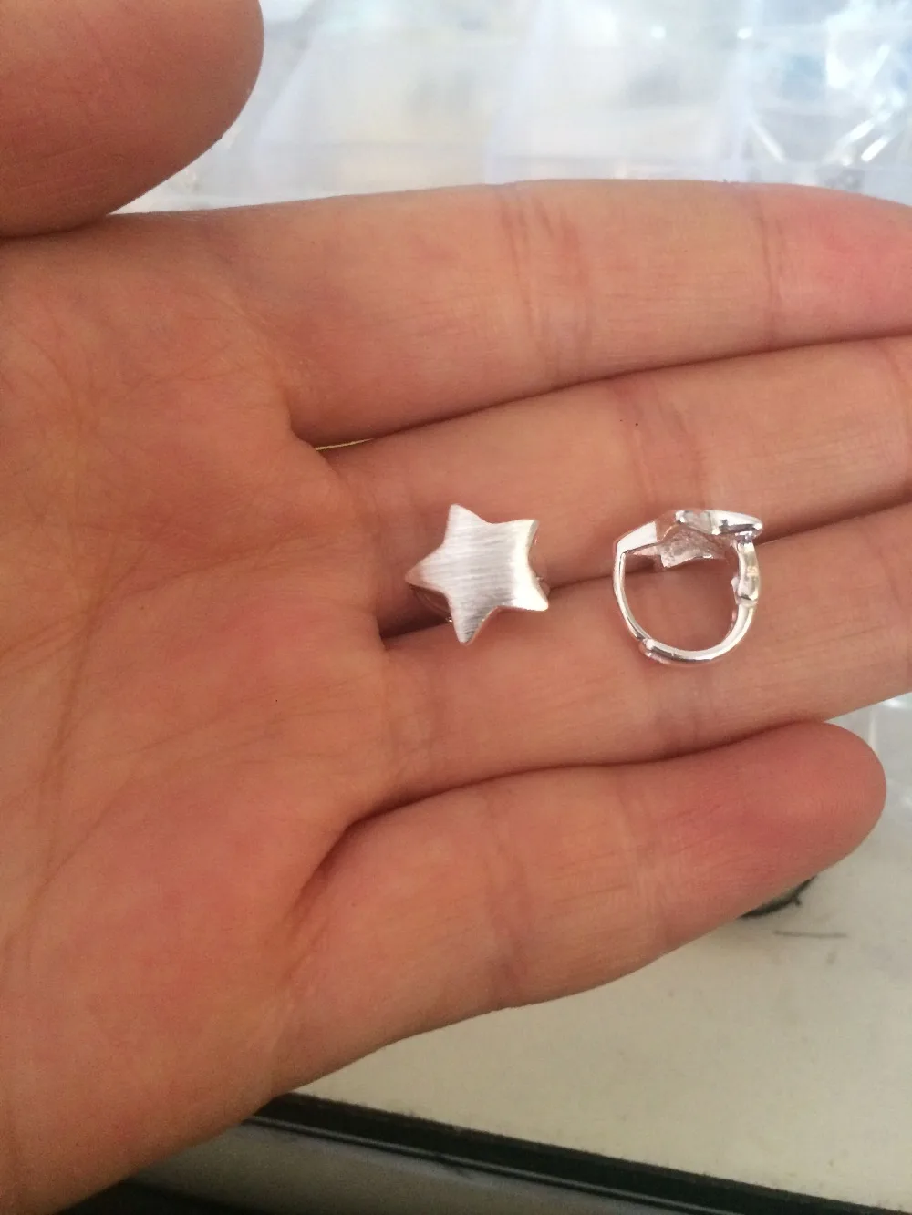 Реальные. Серьги кольца с матовой звездой Huggie 11 мм GTLE988|hoop earrings|earrings earringearrings hoop