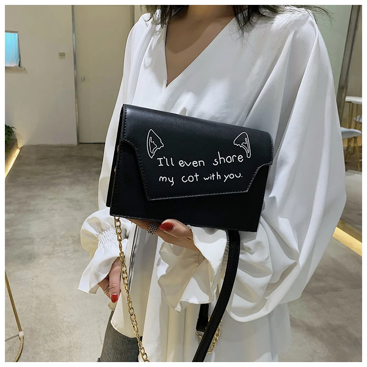 Сумка 2019 новая Корейская версия женской сумки милая Студенческая сумка с цепочкой через плечо Маленькая квадратная сумка