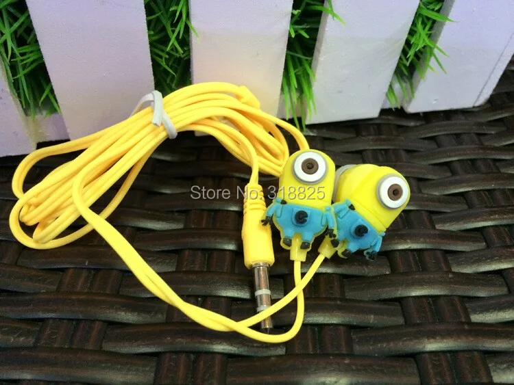 

Despicable Me Cartoon Anime the Minion Style 3.5mm in ear Earphone for Mobile Phone MP3 player PC Computer with box