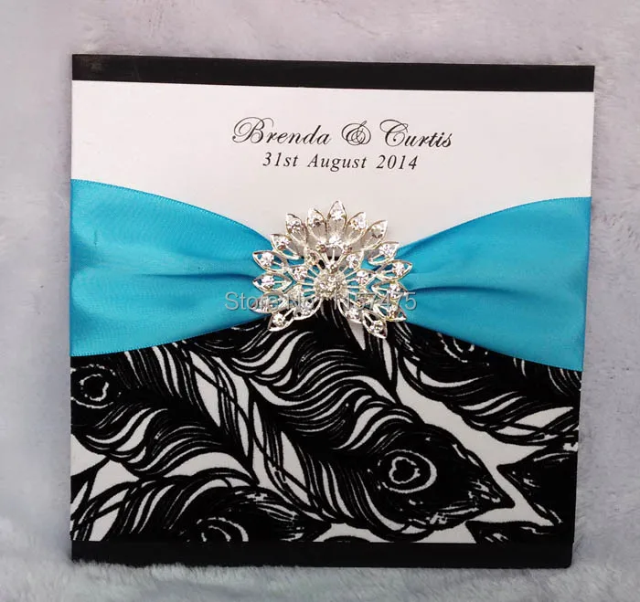 

HI1065 - Black and White Wedding Invitation Card with Flocking Peacock Feather and Ribbon and Brooch