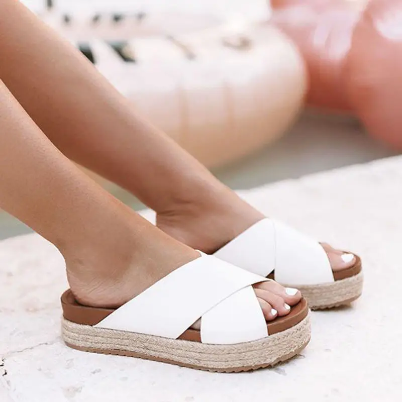 1806122338000-2019021410191600-d8257430the-becca-espadrille-in-white_1024x1024-jpg-1550803967314
