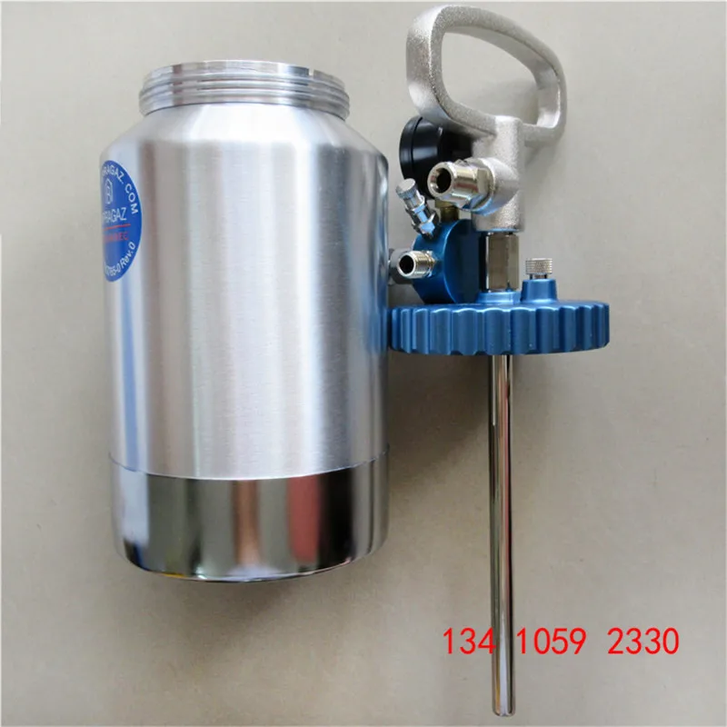 Paint mixer tank
