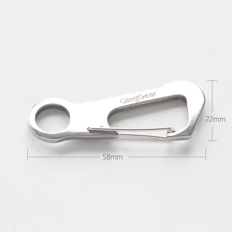QingGear-다기능 스프링 걸쇠 병따개 배낭 클립 키 체인, 카라비너 금속 후크 전술 생존 장비, 2 개