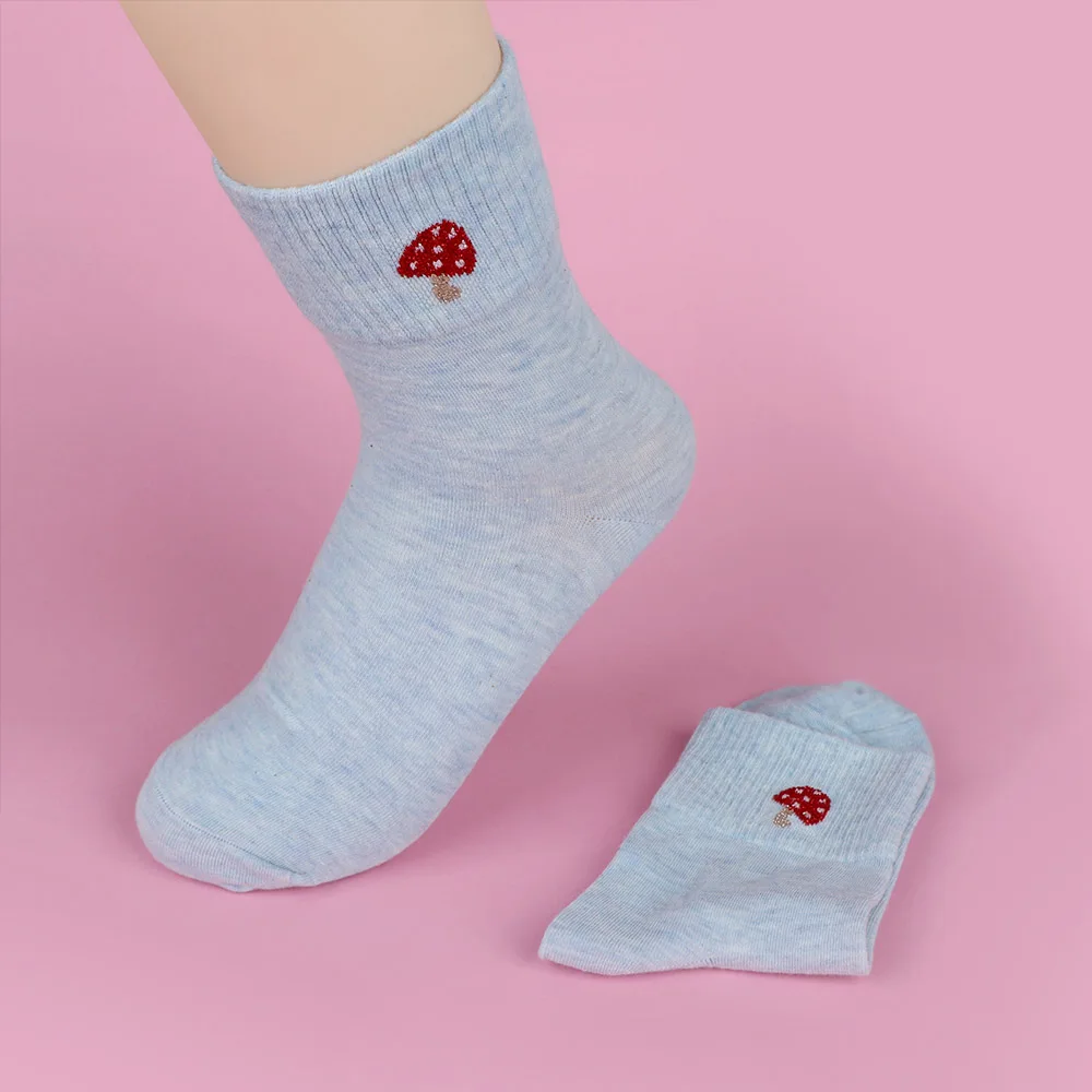 

Casual Cartoon Cute Vegetable Pattern Print Embroidery Women Cotton Socks Soft Autumn Winter Warm Socks 5 Colors
