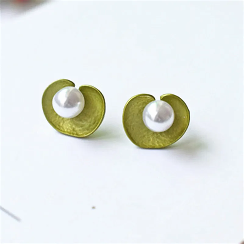 Серьги клипсы с жемчугом серьги Клипсы из герани ювелирные