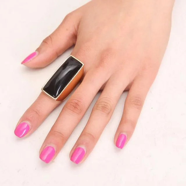New Arrival Fashion Wide Black Imitation Gem Stone Gold Color Men Women Finger Rings Wedding Jewelry