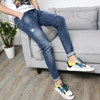 

Scratched Summer Mens Jeans Brand casual Slim Fit Denim Jeans Eembroidery Ankle-length pant Jeans Homme Plus Size
