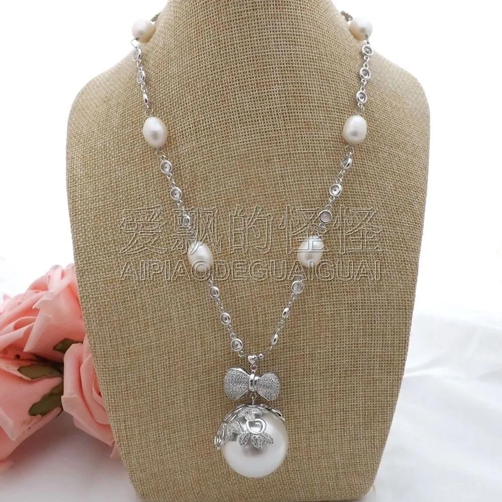 

Women's 19" White Pearl Chain Necklace Sea Shell Pearl CZ Pendant
