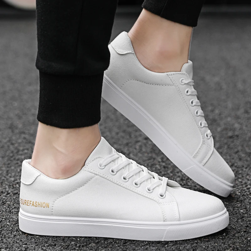 WOLF WHO New Arrivals Men Canvas Casual Shoes Male Lace Up Black Sneakers Comfortable lightweight Shoes buty meskie X-029