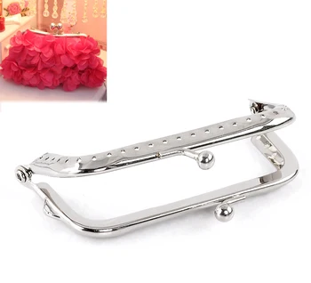 

DoreenBeads Metal Frame Kiss Clasp For Purse Bag dull silver color 8.9x5.2cm(Can Open Size:9.7x8.9cm),5PCs