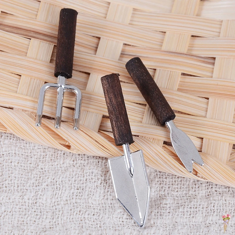 

DIY Miniatura 1:12 Dollhouse Miniature 3pcs Gardening Tools Set Kid Christmas Gift Doll House Outdoor Decoration Accessories Toy