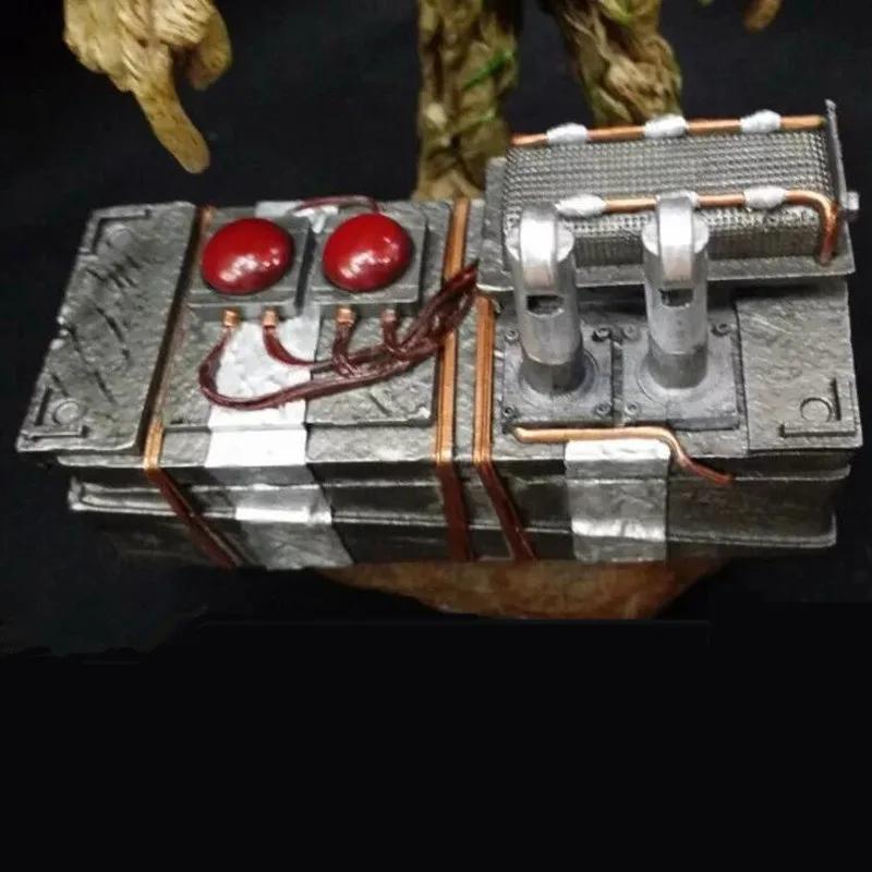 1 (8)