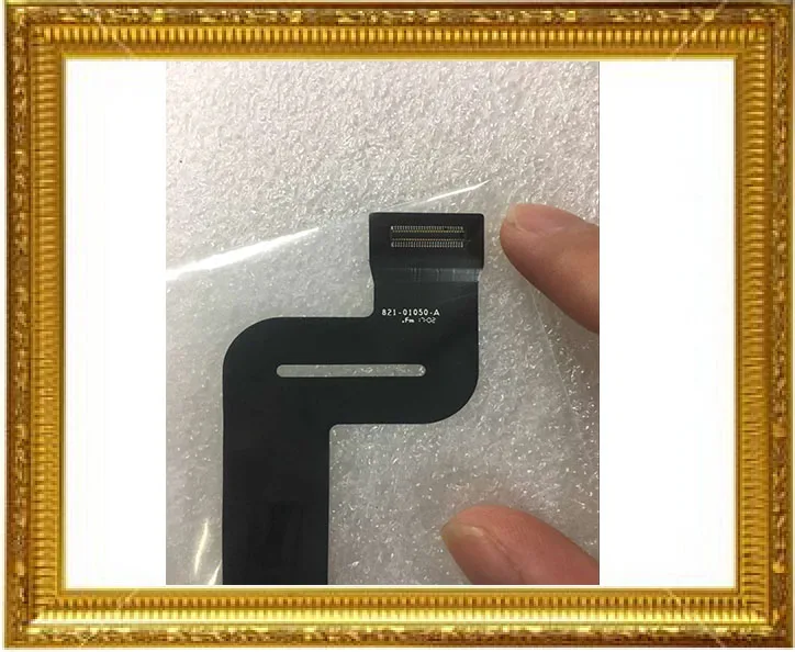 thumbnail image 2 of Replacement Trackpad Touchpad With Flex Cable For MacBook Pro 15.4 A1990 2018-2019 (Space Gray) 2 of 13