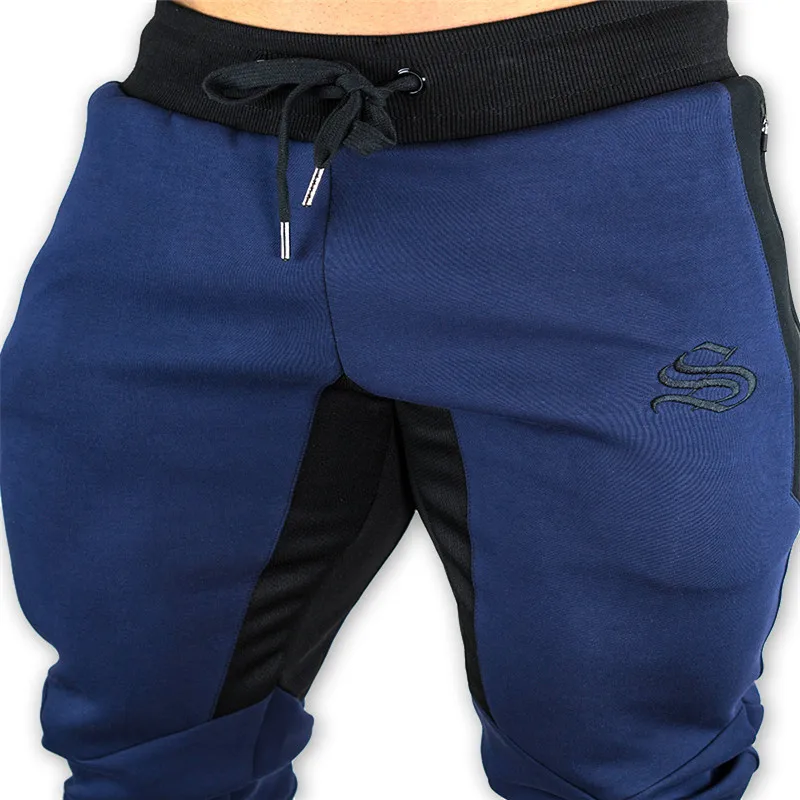 4352241104_1627691623