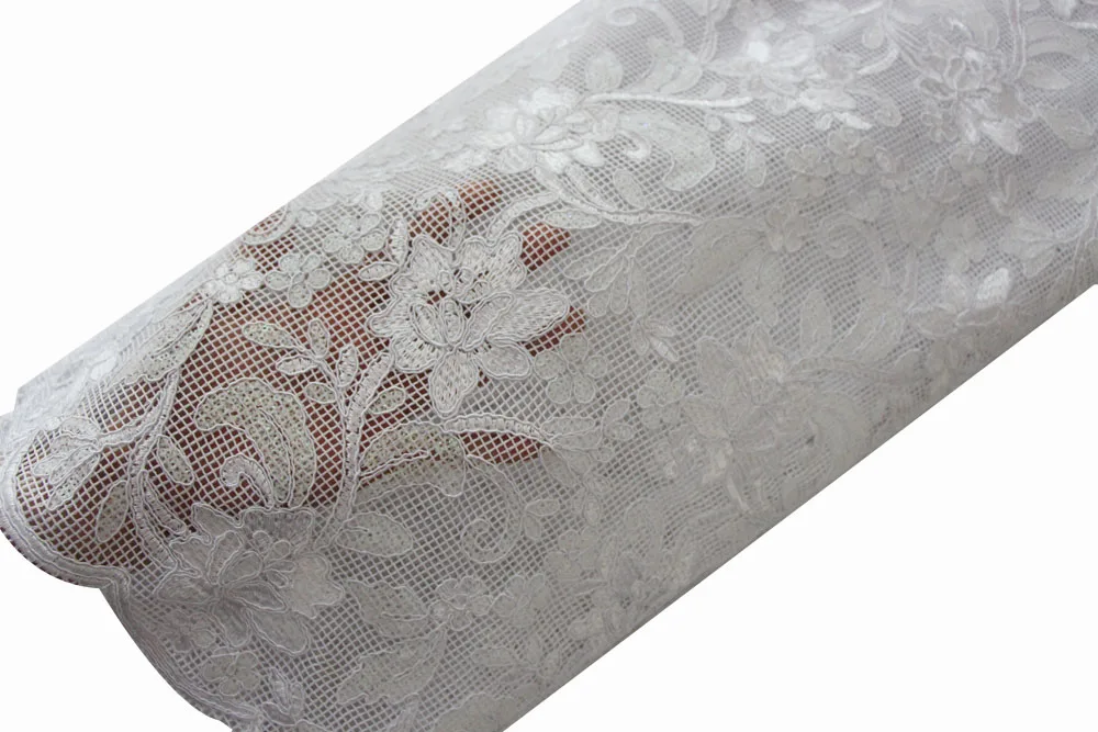 

Latest african laces 2019 pure white sequence mesh lace fabric with cord rose gold african lace fabrics heavy net lace fabric