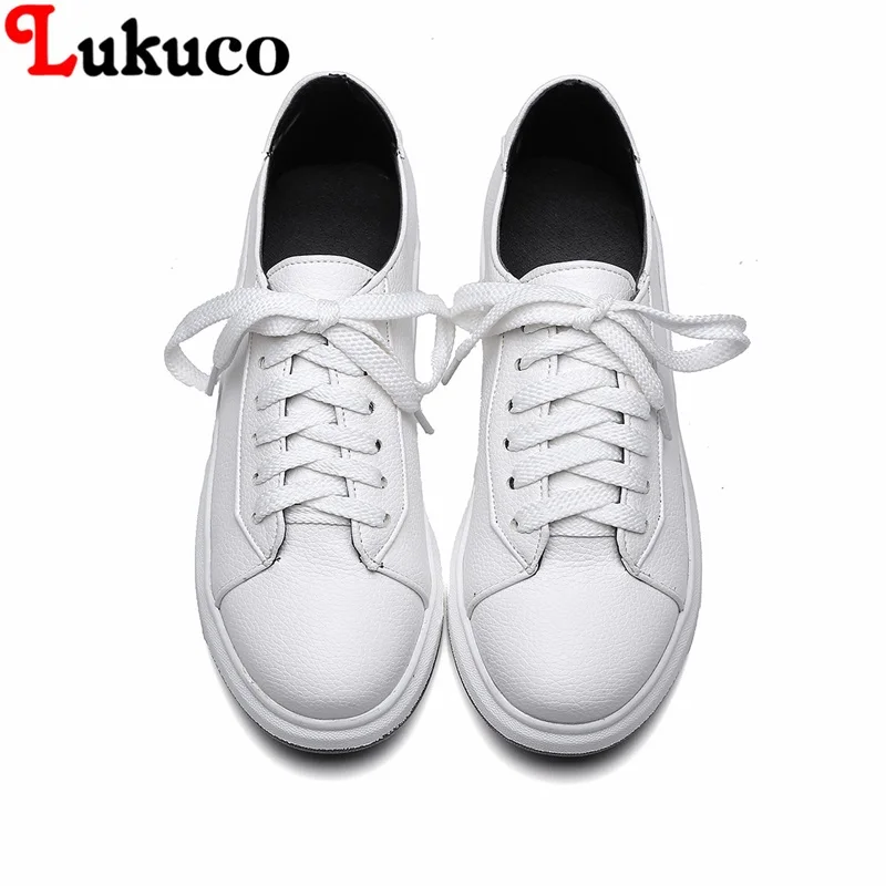 

Lukuco New Handmade shoe 2018 Black white Loafers Women Shoes Casual Work Driving Shoes Plus Size 39 40 41 42 43 Women Flat