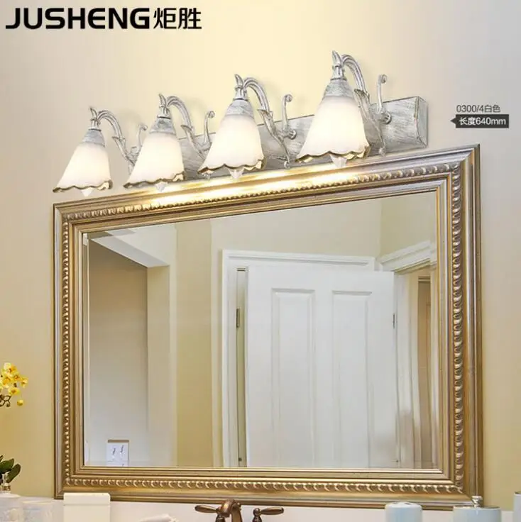 

European retro 3 wall lamp Hotel aisle painting front wall lamp Garden flower 3 head wrought iron mirror front lamp