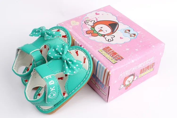 Летняя обувь для маленьких девочек 0-2 лет; сандалии с бантом для новорожденных; повседневная обувь в подарок на день рождения