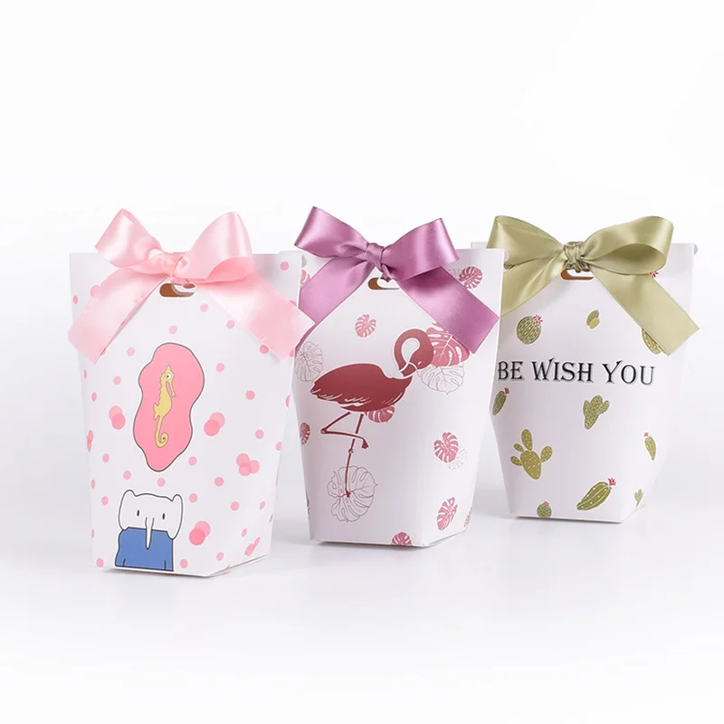 

5pcs Christmas festival Gift Box Paper Bags for Candy Cookie Crafts Wedding Birthday party Festival Greeting Gift packing