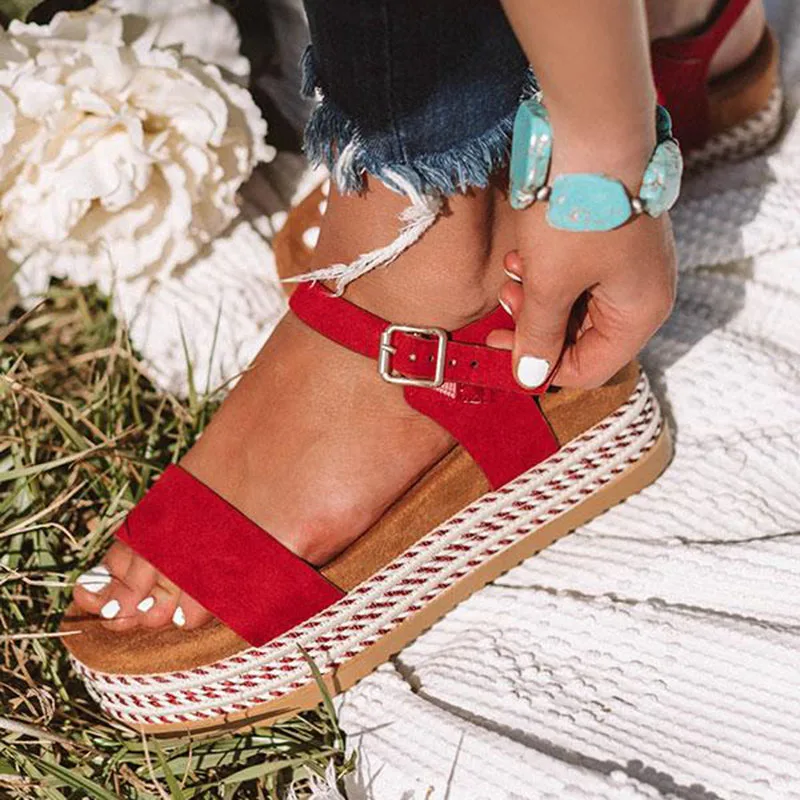 

Women Shoes With Platform Sandals Straw Thick Bottom Ladies Sandals Peep Toe Beach Sandals Flat Belt Buckle Summer Shoes Woman