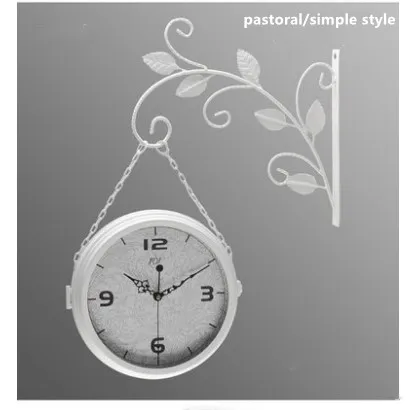 Железное искусство простые пасторальные двойные односторонние Часы Настенные часы Тихий кварцевый часы настенные часы в гостиной часы пассаж - Цвет: White-A