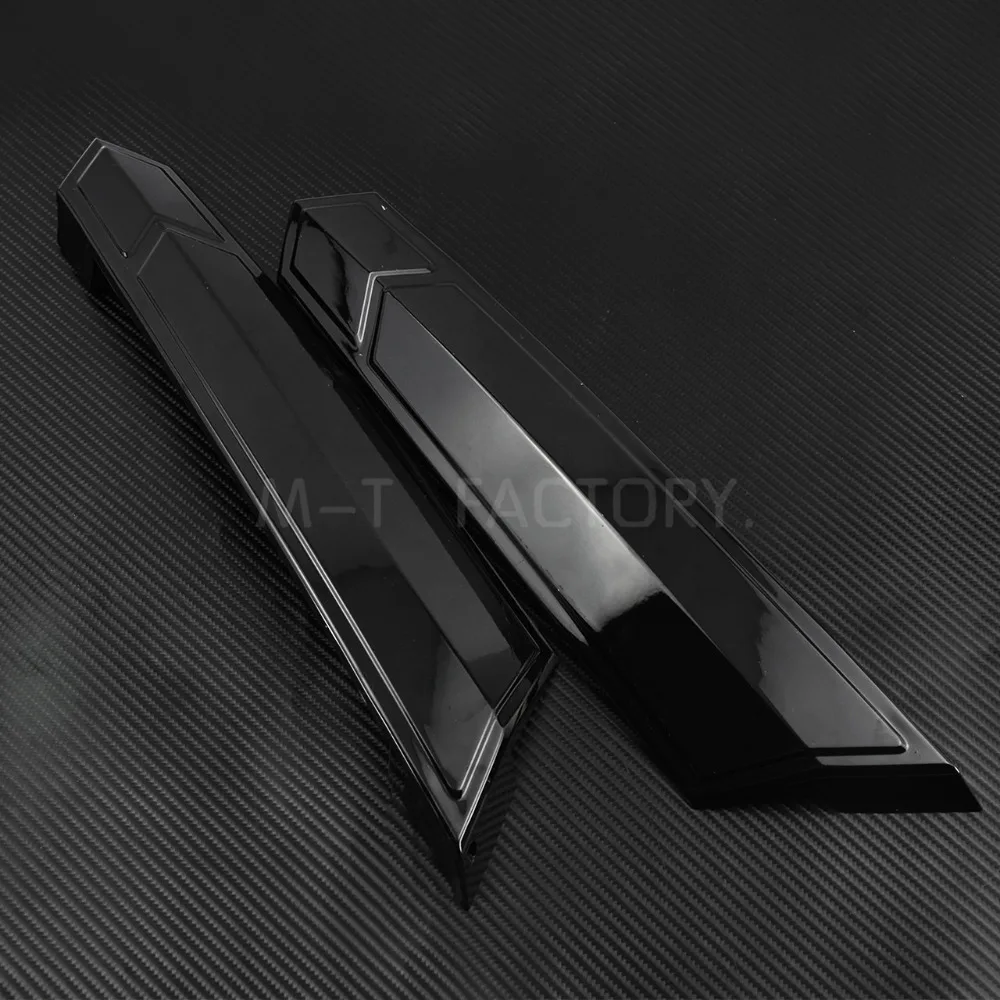 Hinges CR011601d2