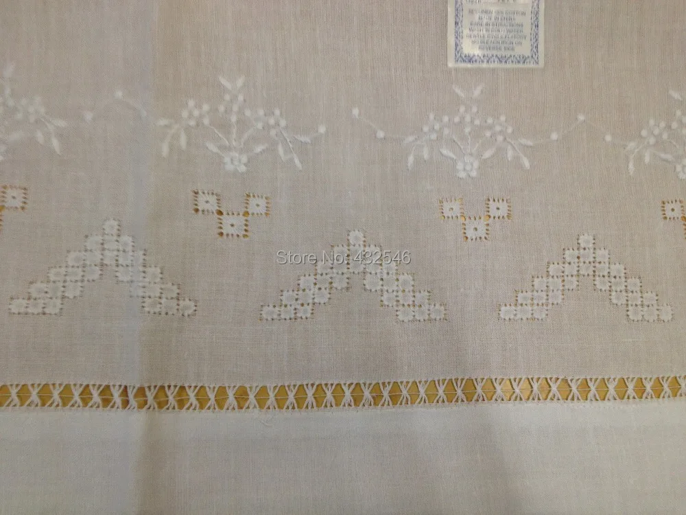  Novelty Unisex Handkerchiefs 12PCS/Lot70*102CM White linen Handkerchief Embroidered Floral Vintage 