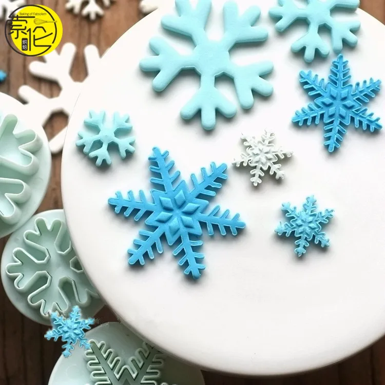

3PCS Christmas Halloween Snowflake Plunger Mold Cake Decorating Tool Cake Cookie Cutters Fondant Cutter xmas Decoration