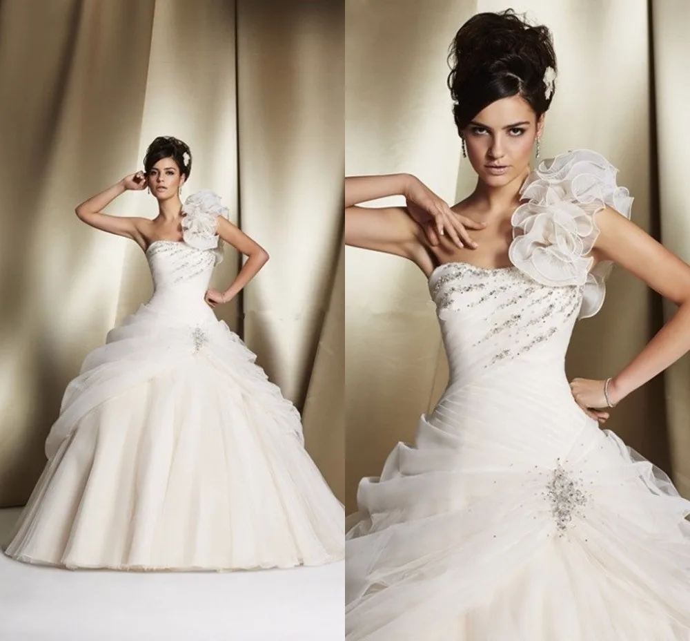 

New In Trend One Shoulder Sleeves with Beaded Crystal and Ruffles Organza Ball Gown Wedding Dresses 2015 Free Shipping
