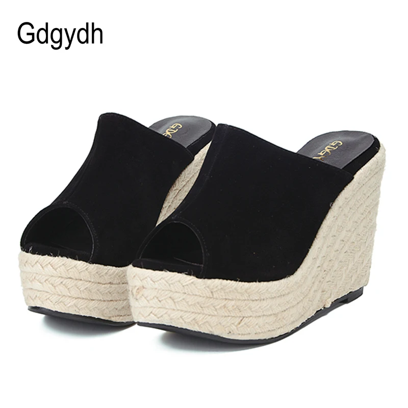 Женские босоножки на танкетке Gdgydh черные повседневные из флока платформе и