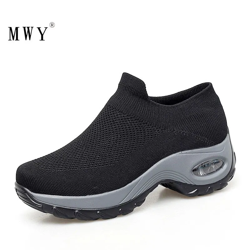 MWY تحلق المنسوجة أحذية مفلكنة الجوارب رياضية عدم الانزلاق ارتداء حذاء كاجوال النساء Zapatillas موهير السيدات المدربين حجم كبير