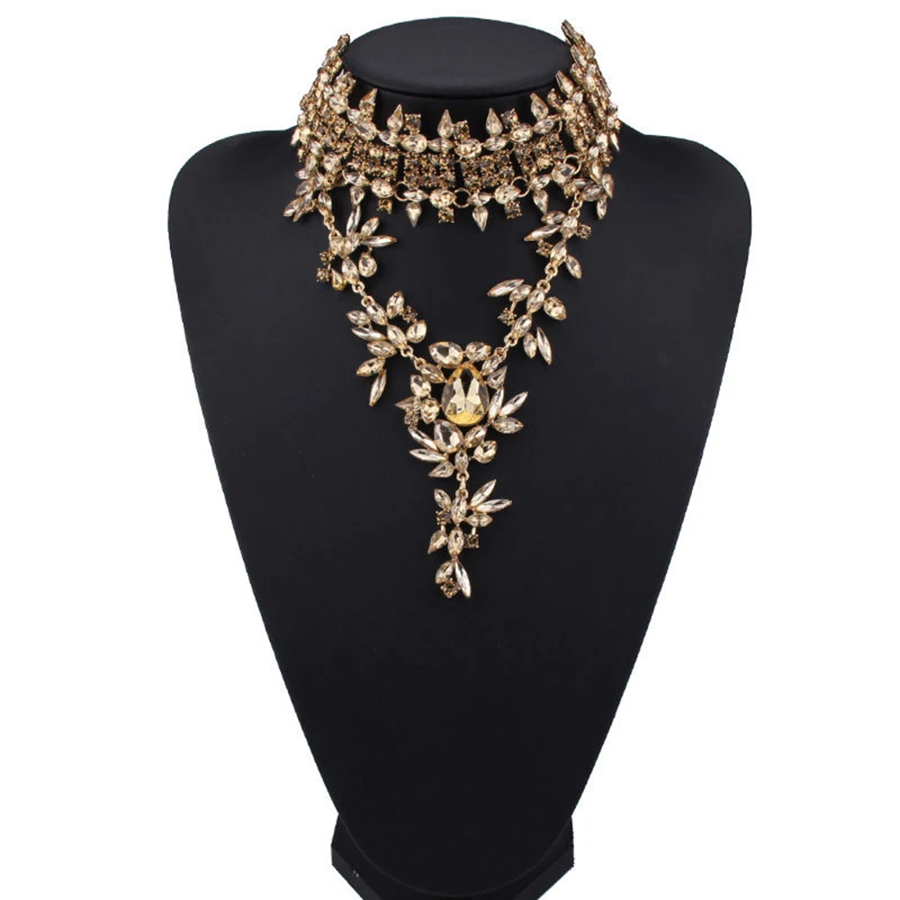Charm Crystal Choker Chunky Bib Statement Necklace Fashion Jewelry Pendant Chain