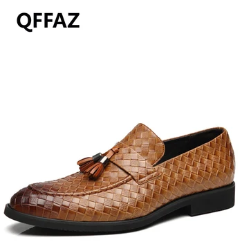 

QFFAZ Brand Men Shoes New Breathable Comfortable Men Loafers Luxury Tassel Weave Men's Flats Men Braid Casual Shoes