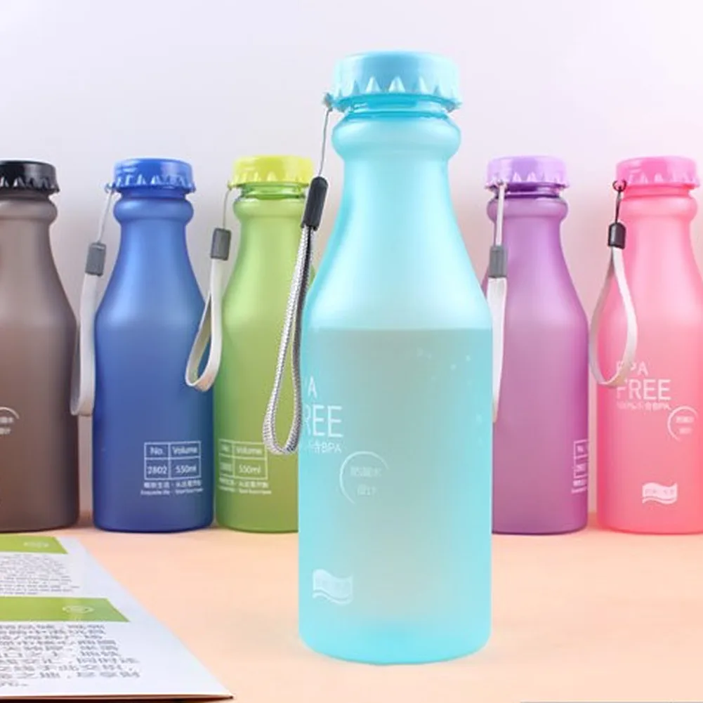 Wholesale Sport Water Bottle 550ml Plastic Leak proof Portable juice