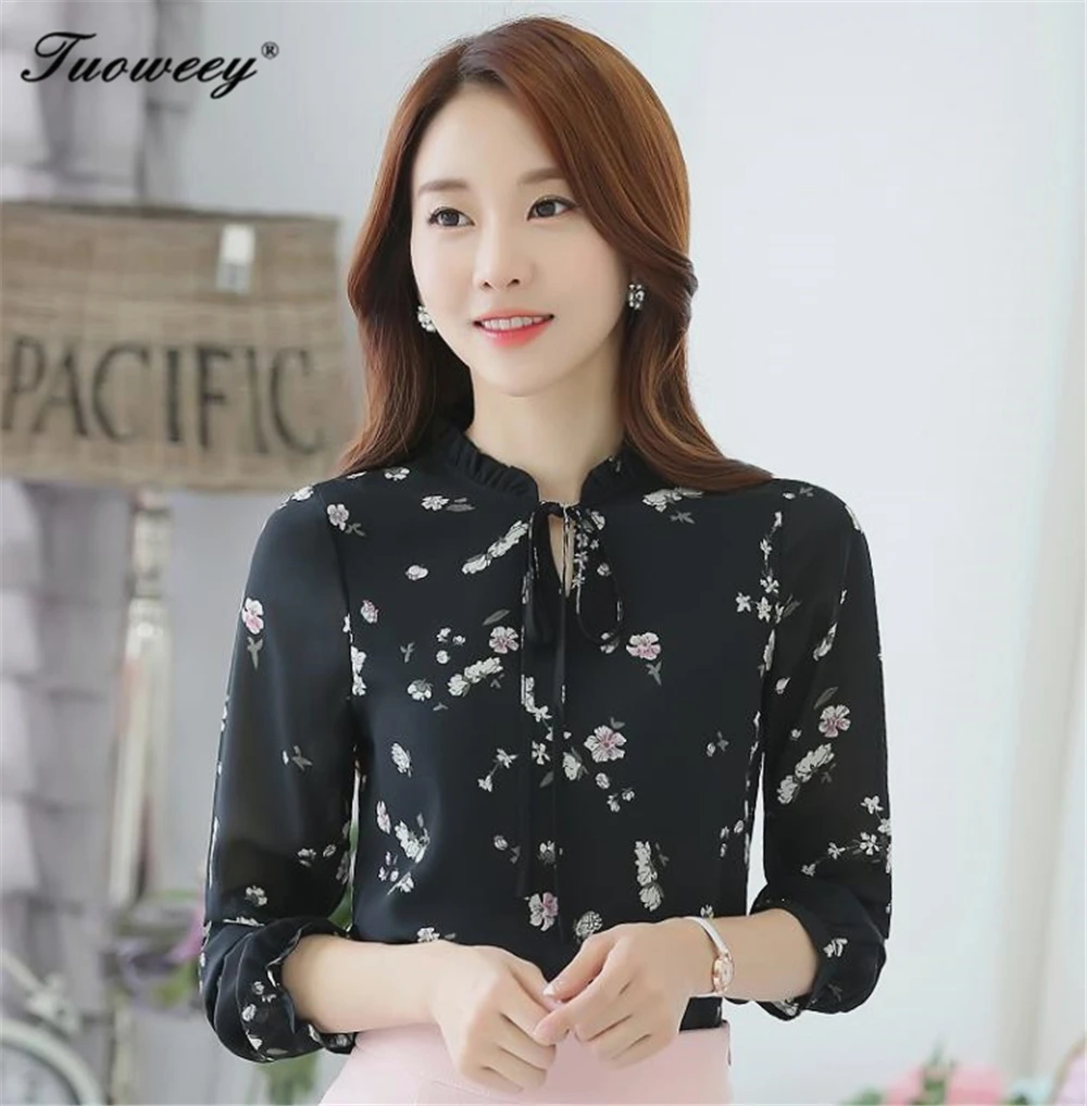 Summer Floral Blouses Cotton Shirts Women Vintage Turn-Down Collar Tops Ladies Work Long Sleeve Blouse Blouses