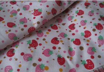 

Strawberry pattern small broken flower fabric cloth whole process does not rub of /DIY craft material