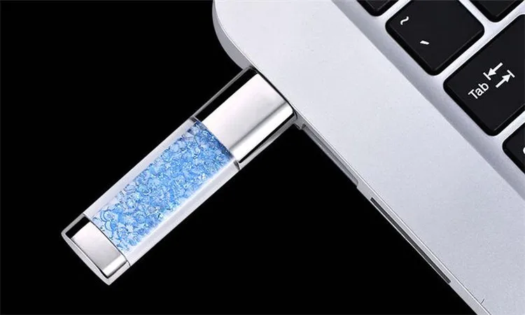 Лидер продаж ручка привода diamond usb флэш накопитель ГБ 4 Гб ГБ 8 16 ГБ 32 ГБ usb memory stick металлическая подвеска Красочные флэш-карта usb ключ