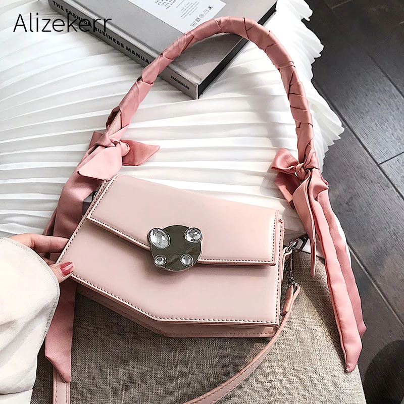 

Fashion Scarf Diamonds Messenger Bag Women Korean Sweet Pink Pentagon Shoulder Bag Female Simple Novel Casual Small Square Bag