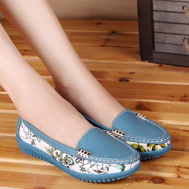 

2017 new Summer genuine leather women flats shoes female casual flat women loafers shoes slips leather flower flat women's shoes